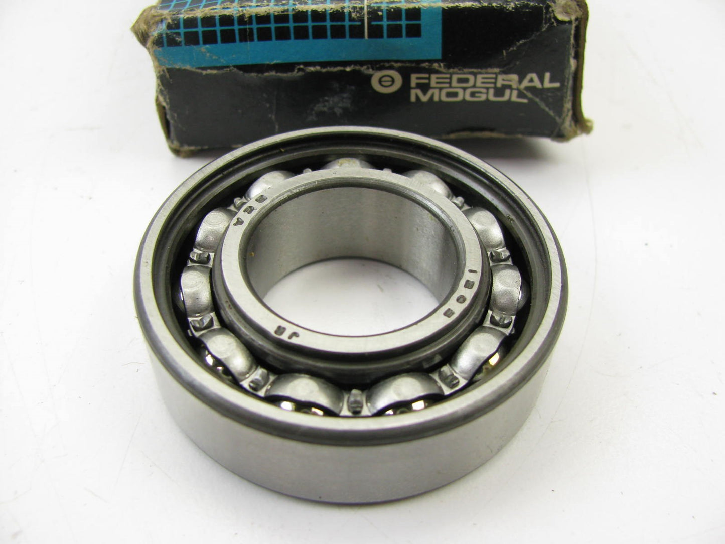 Federal Mogul 1205 Self Aligning Ball Bearing - 52mm X 25mm X 15mm