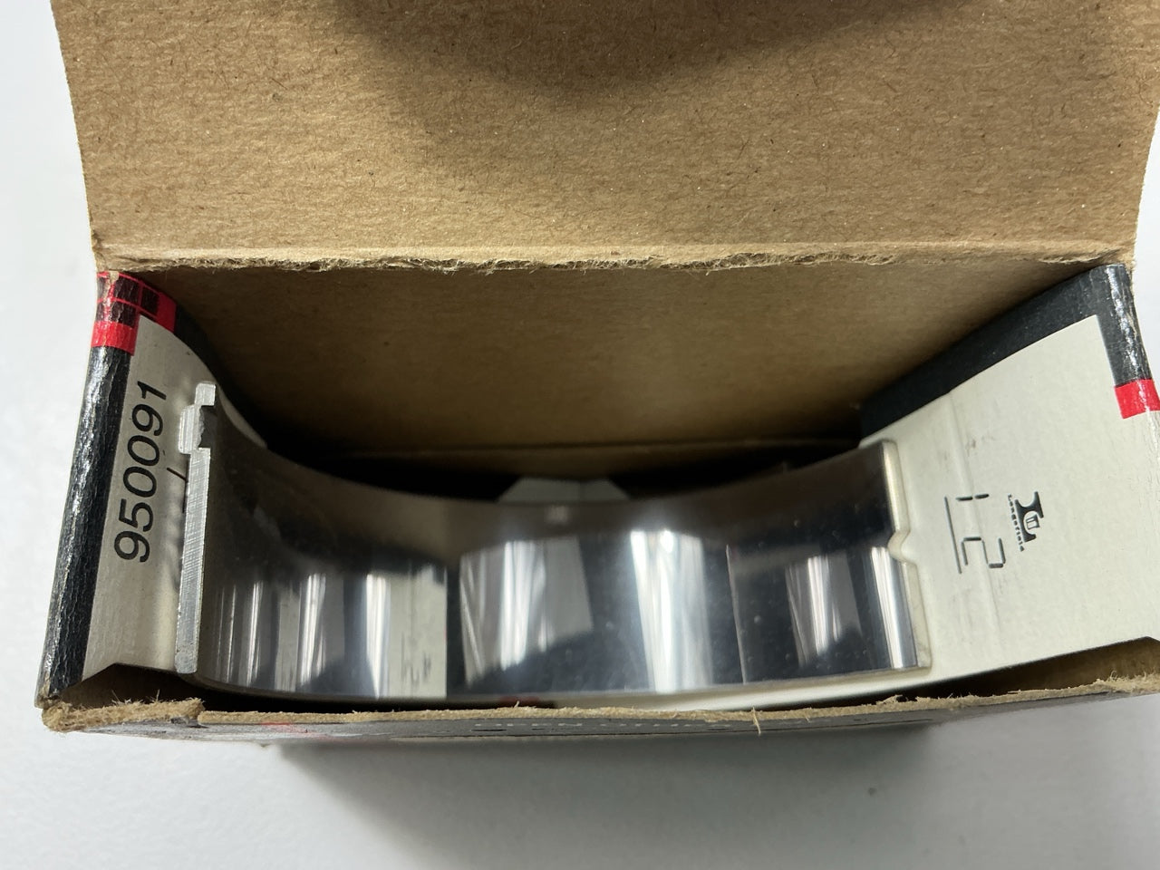 (8) Federal 2235SB Connecting Rod Bearings STD For 1957-1958 Chrysler 392 Hemi