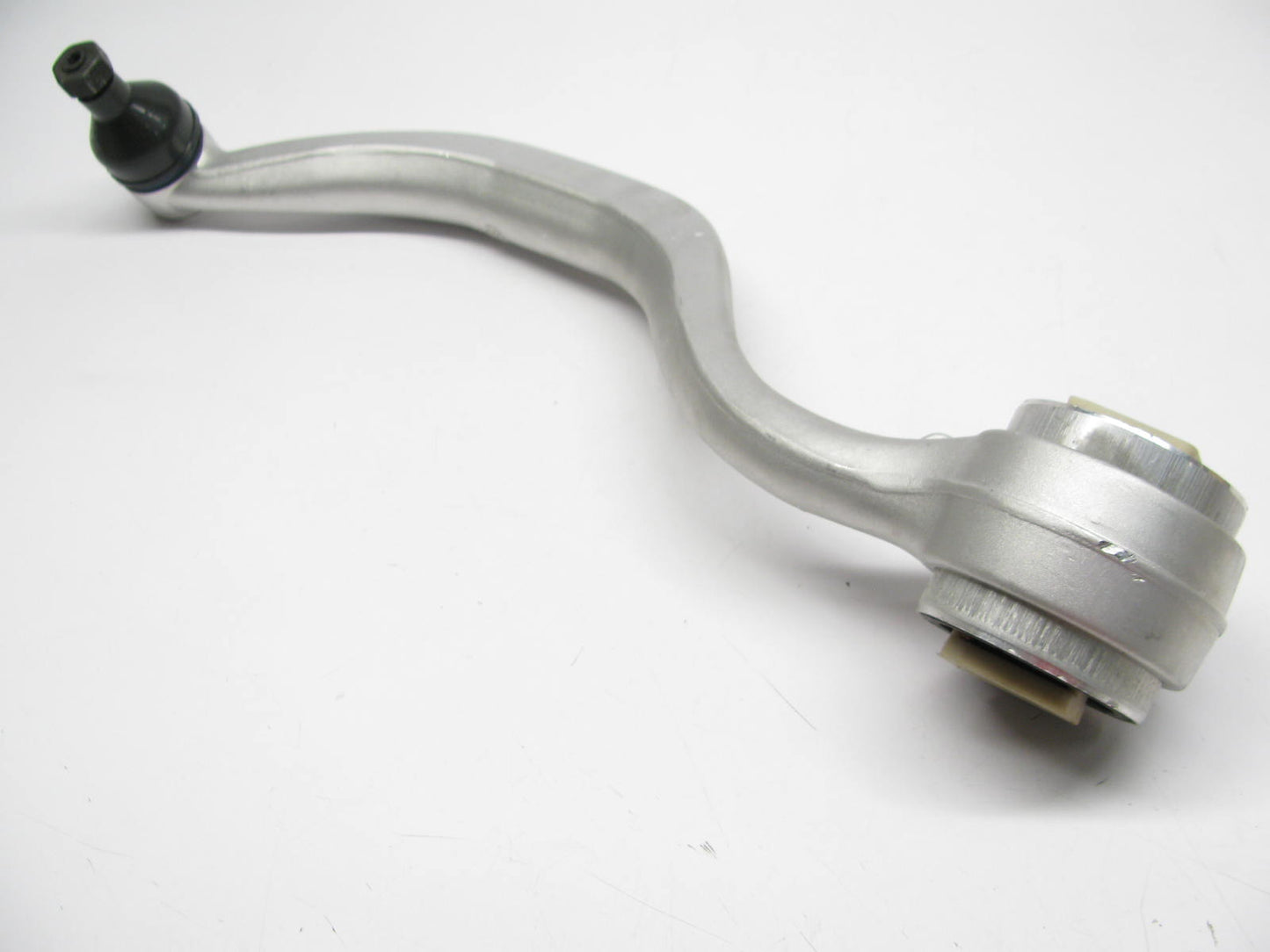 NEW OUT OF BOX Federal 2606789 Front Left Lower Rearward Control Arm Ball Joint