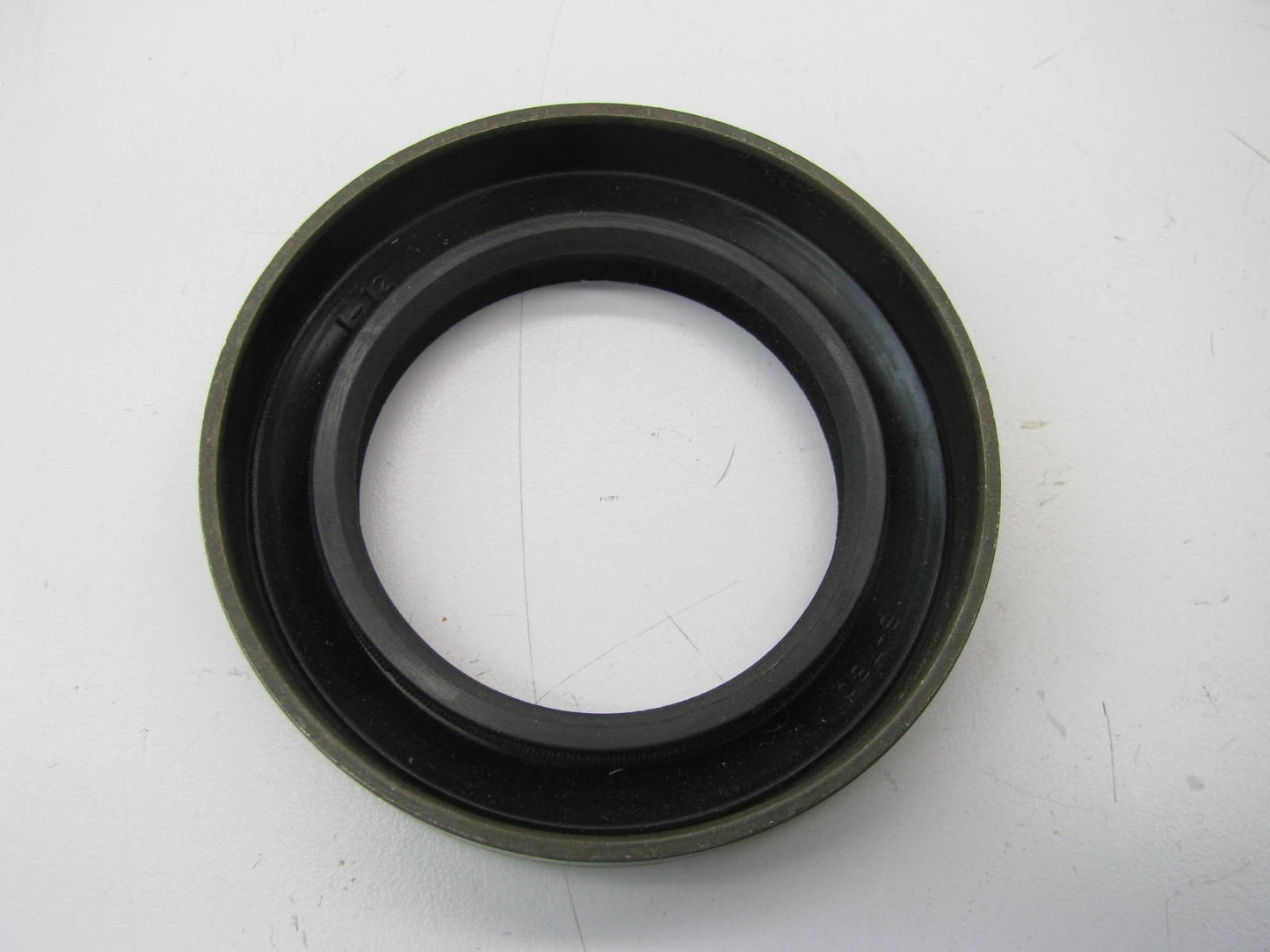 Federal Mogul NATIONAL 2689S REAR Wheel Seal