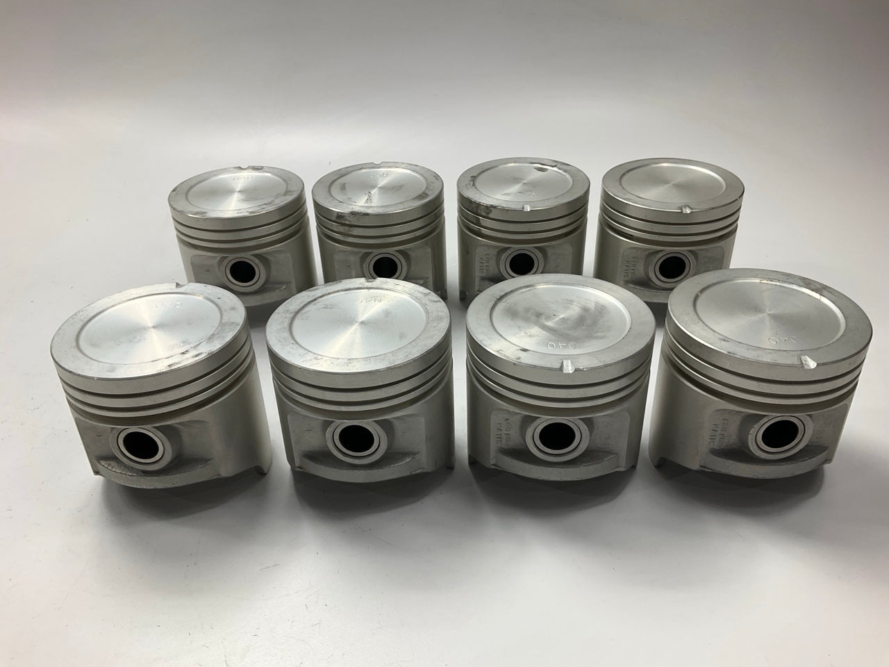 (8) Federal Mogul 329NP-40 Engine Piston .040'' 1964-1978 Ford 330-V8 H/D