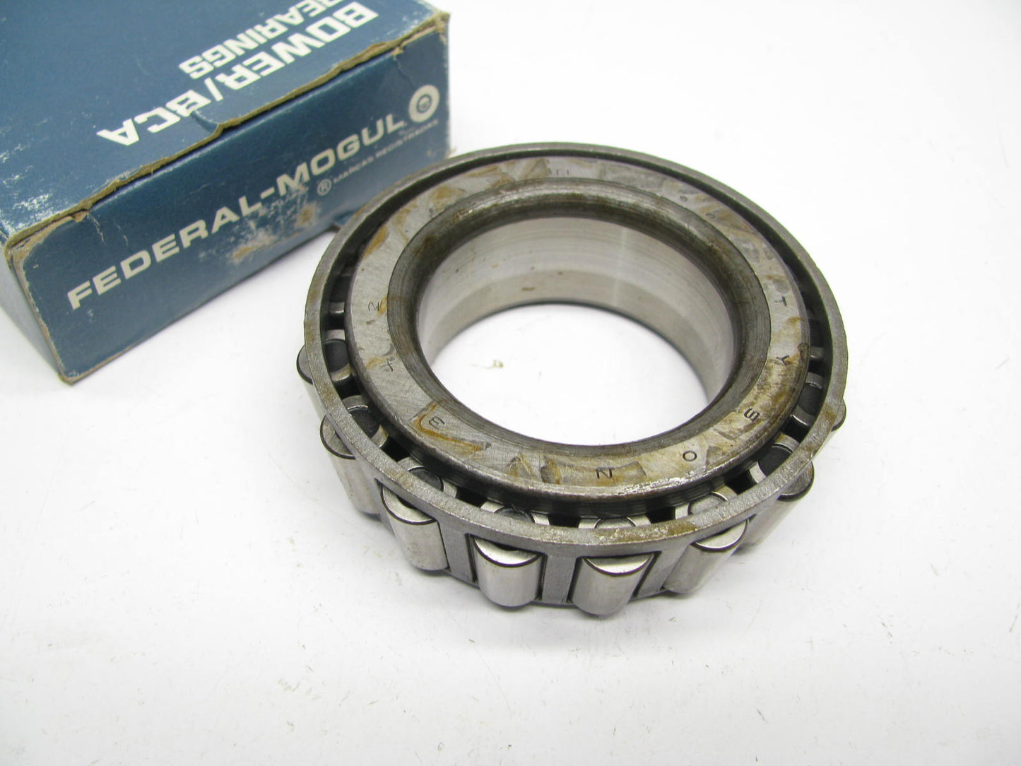 Federal Mogul 342 Tapered Roller Bearing 1.625'' ID X 0.882'' Wide X 0.14'' Radius