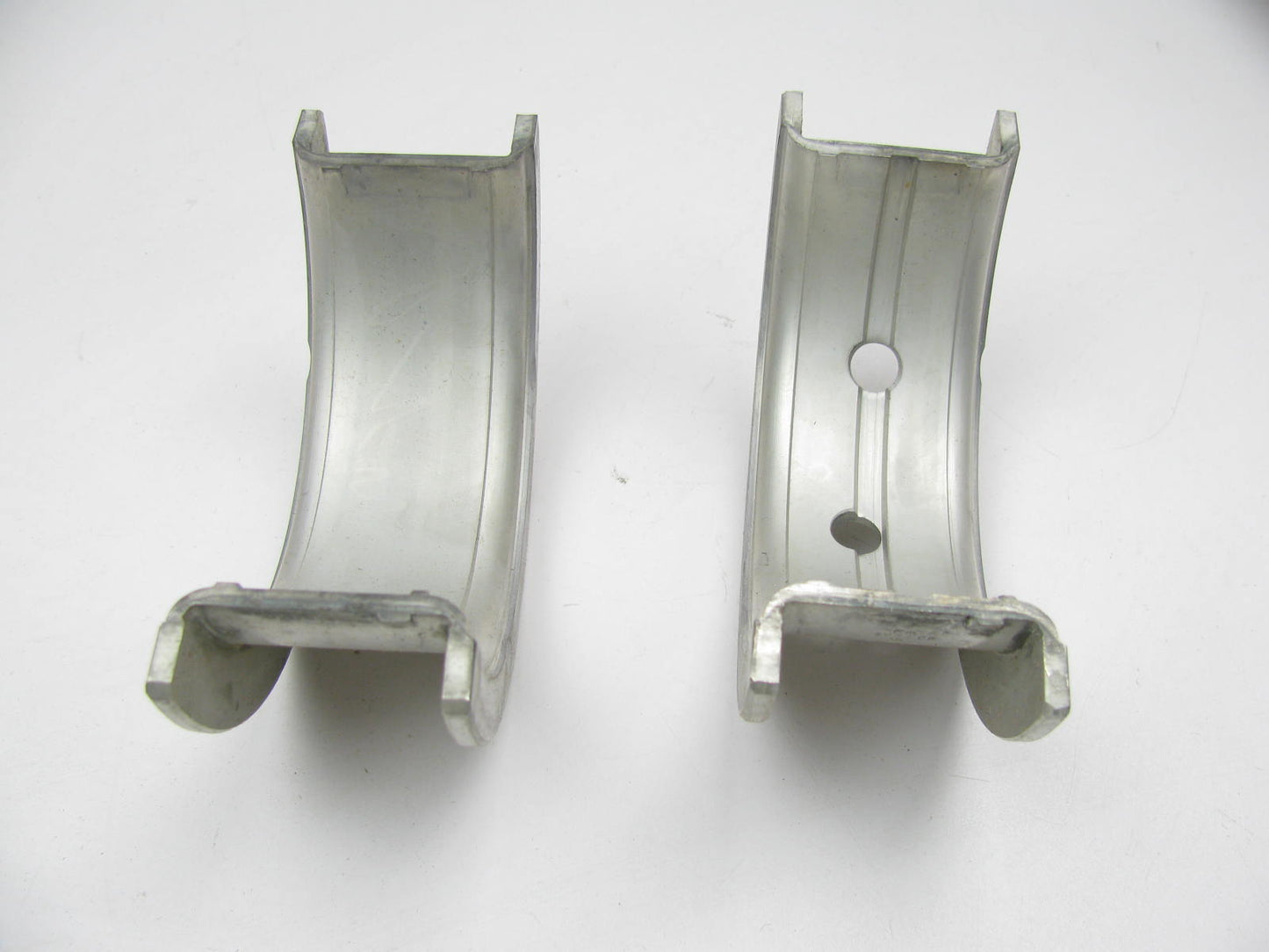Federal Mogul 3624CP Main Bearing - Standard For IHC DT414 DT436 DT466