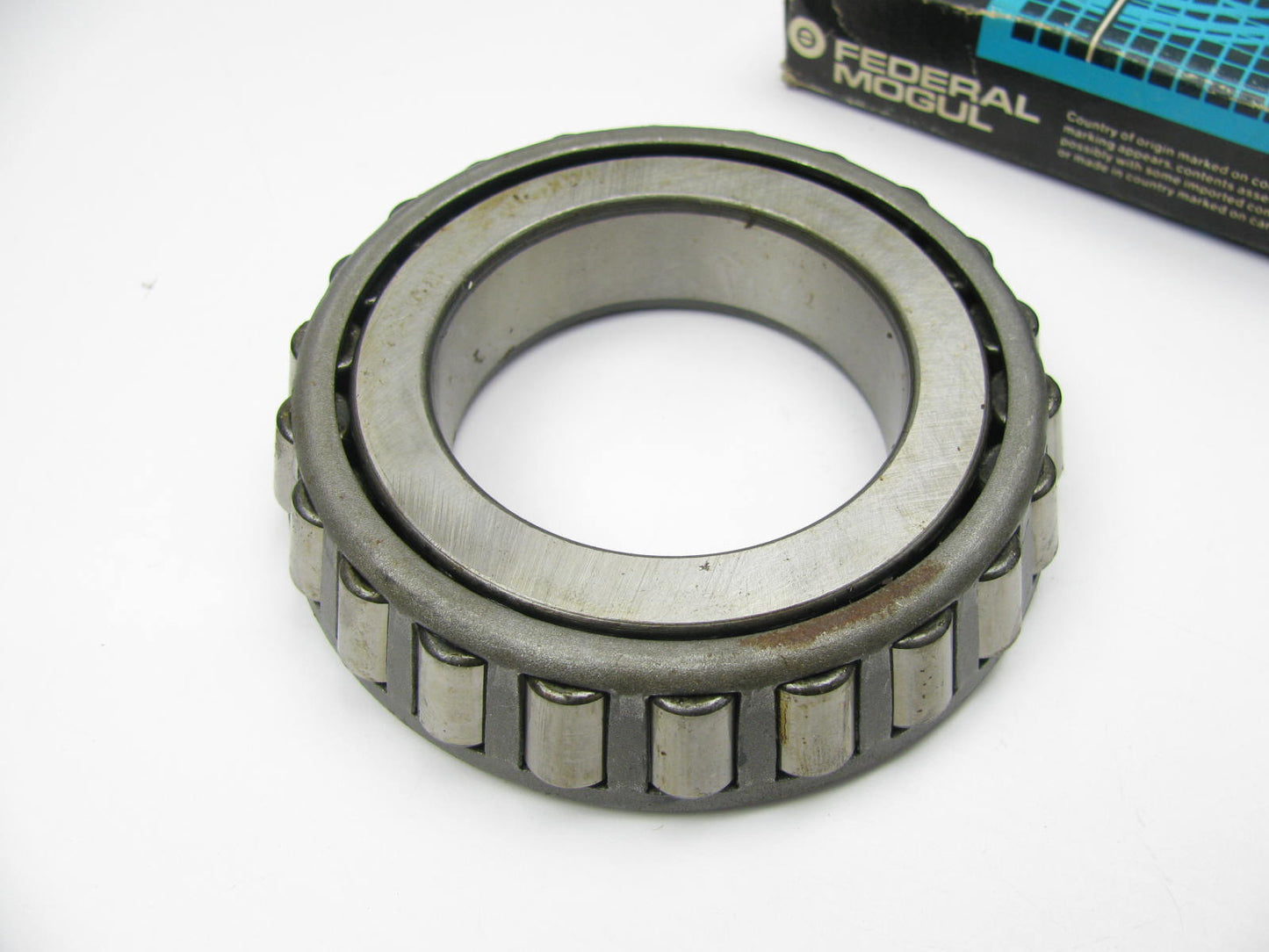 Federal Mogul 390 Tapered Roller Bearing Straight Bore - 2.25'' ID X 0.866'' Width