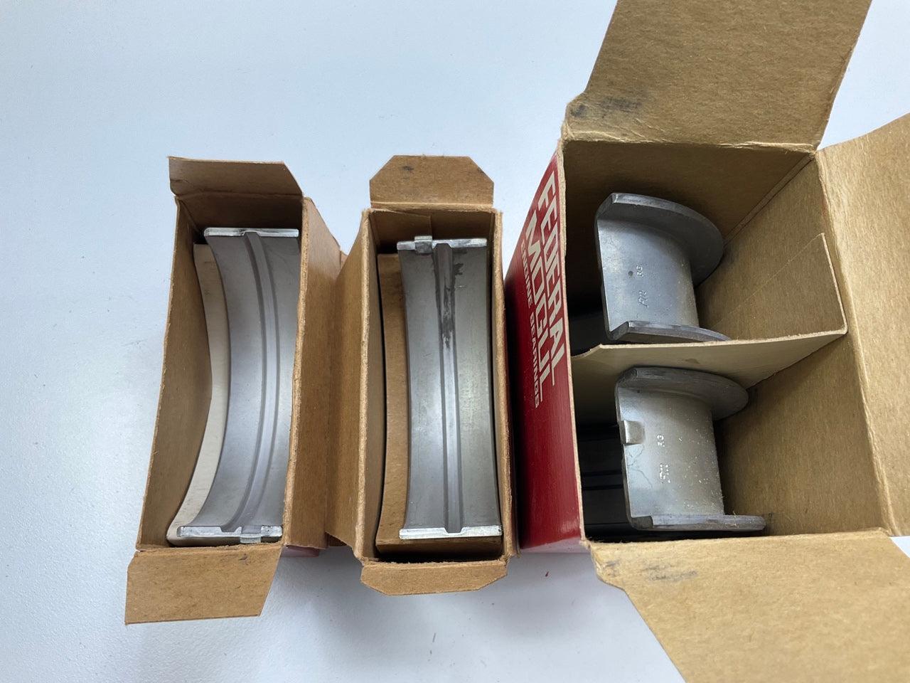 Federal Mogul 4293M Main Bearings - Standard For 1966-1971 Chrysler 426-V8 Hemi