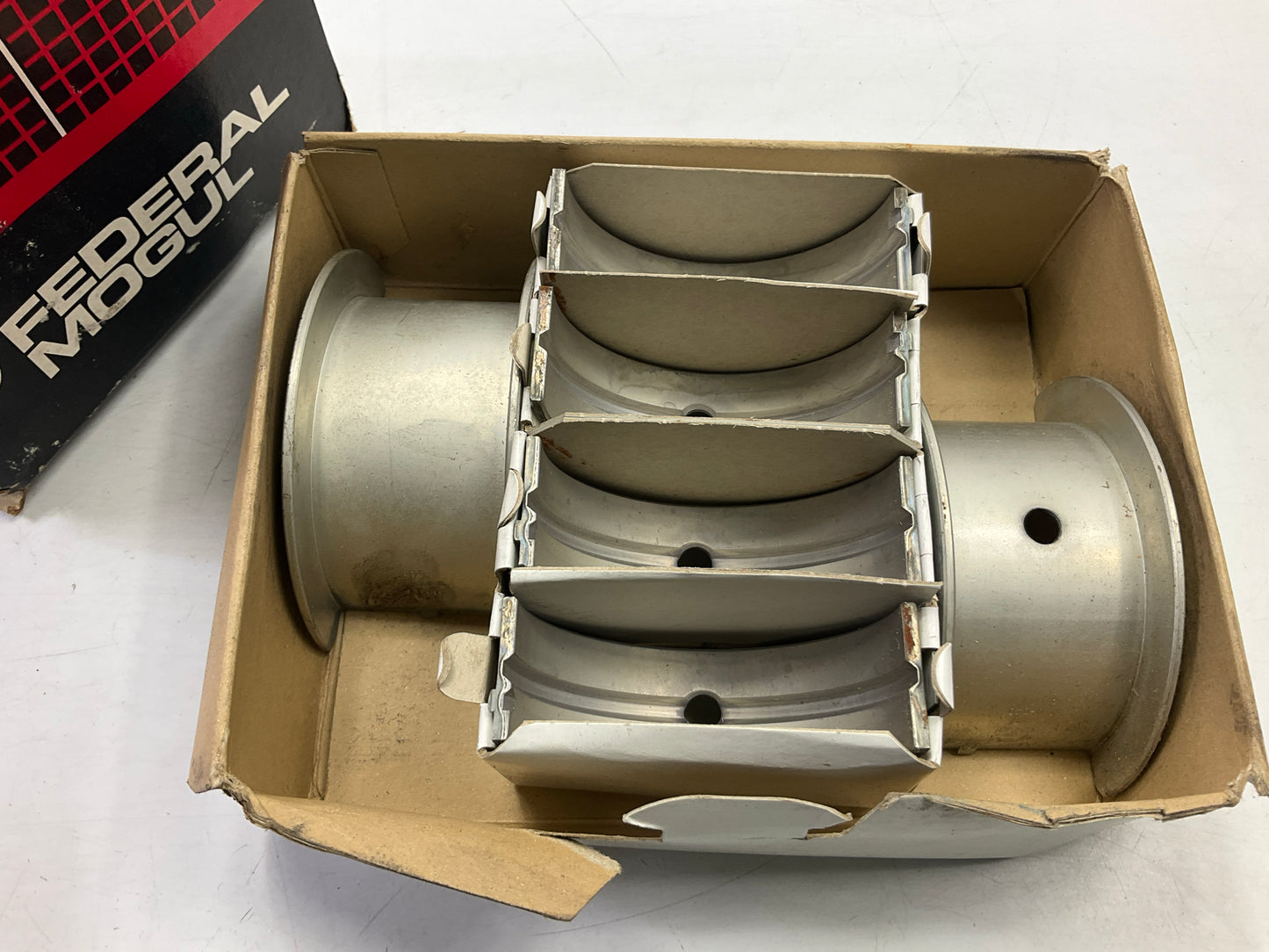 Federal Mogul 4400M40 Main Bearings .040'' 1975-89 Chevrolet 366 396 427 454-V8