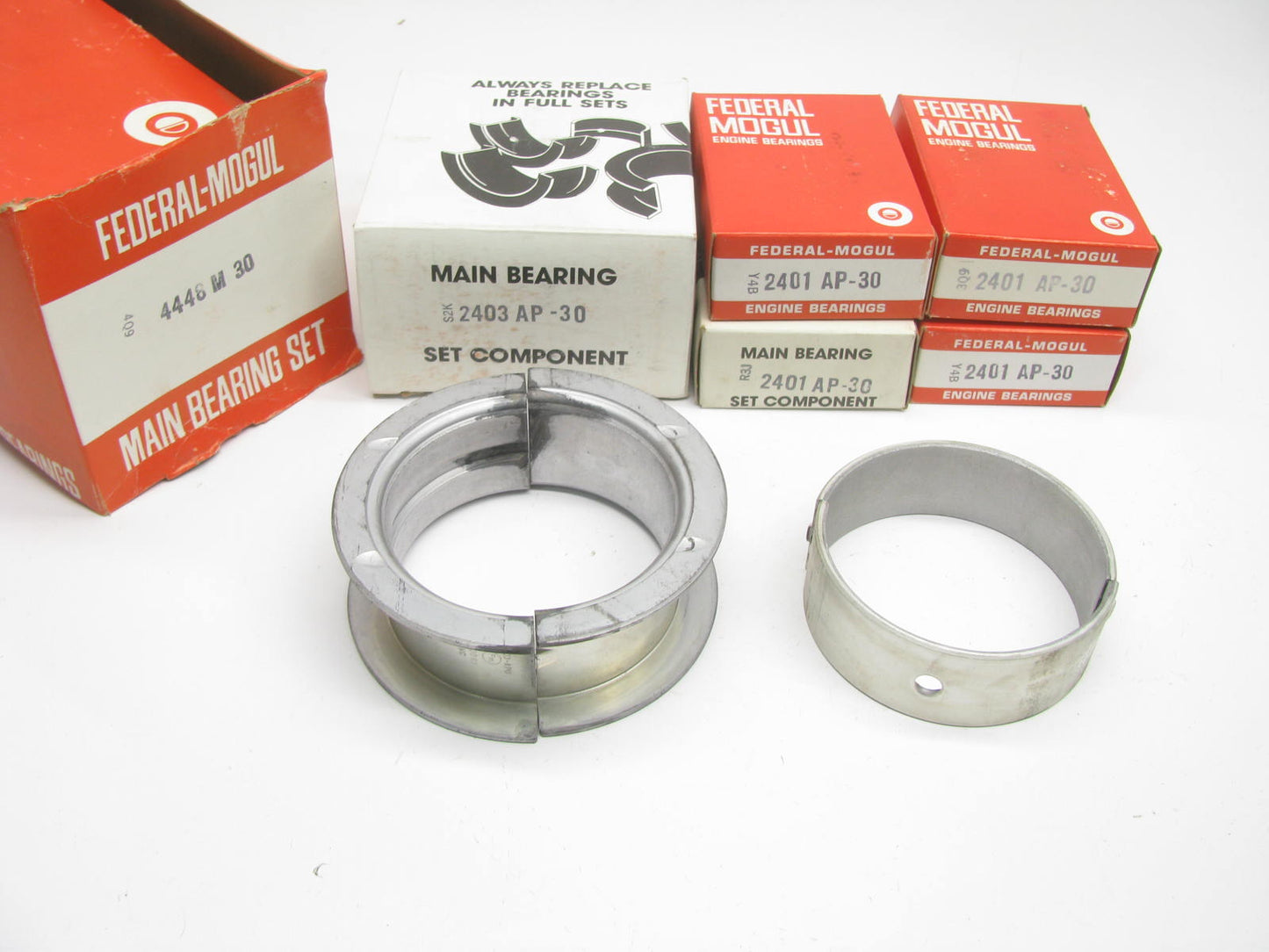 Federal Mogul 4448M-30 Main Bearings .030'' 1966-1973 GMC 637, D637, DH637 V8
