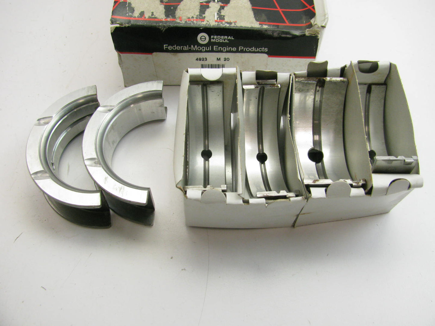 Federal Mogul 4923M20 Engine Main Bearings .020'' For 1956-1973 Chrysler 273-340