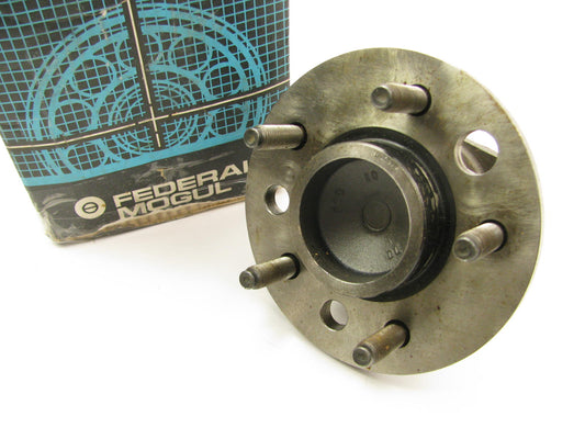 Federal Mogul 512005 Wheel Hub & Bearing Assembly - Rear