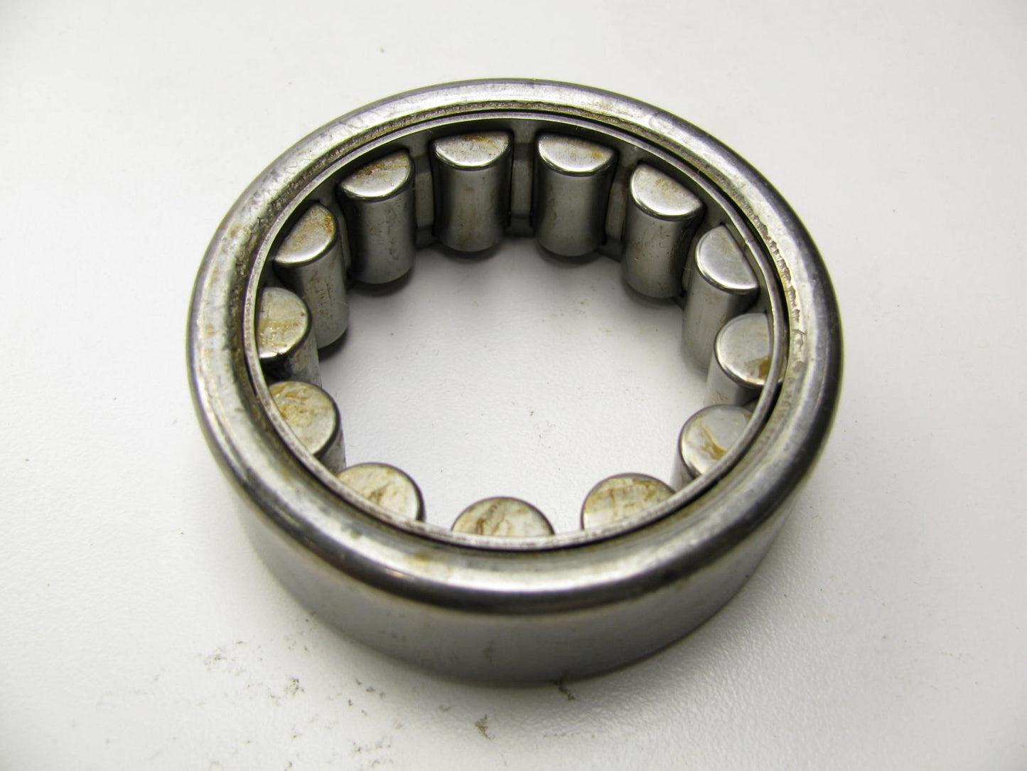 Federal Mogul 513000 Rear Axle Bearing