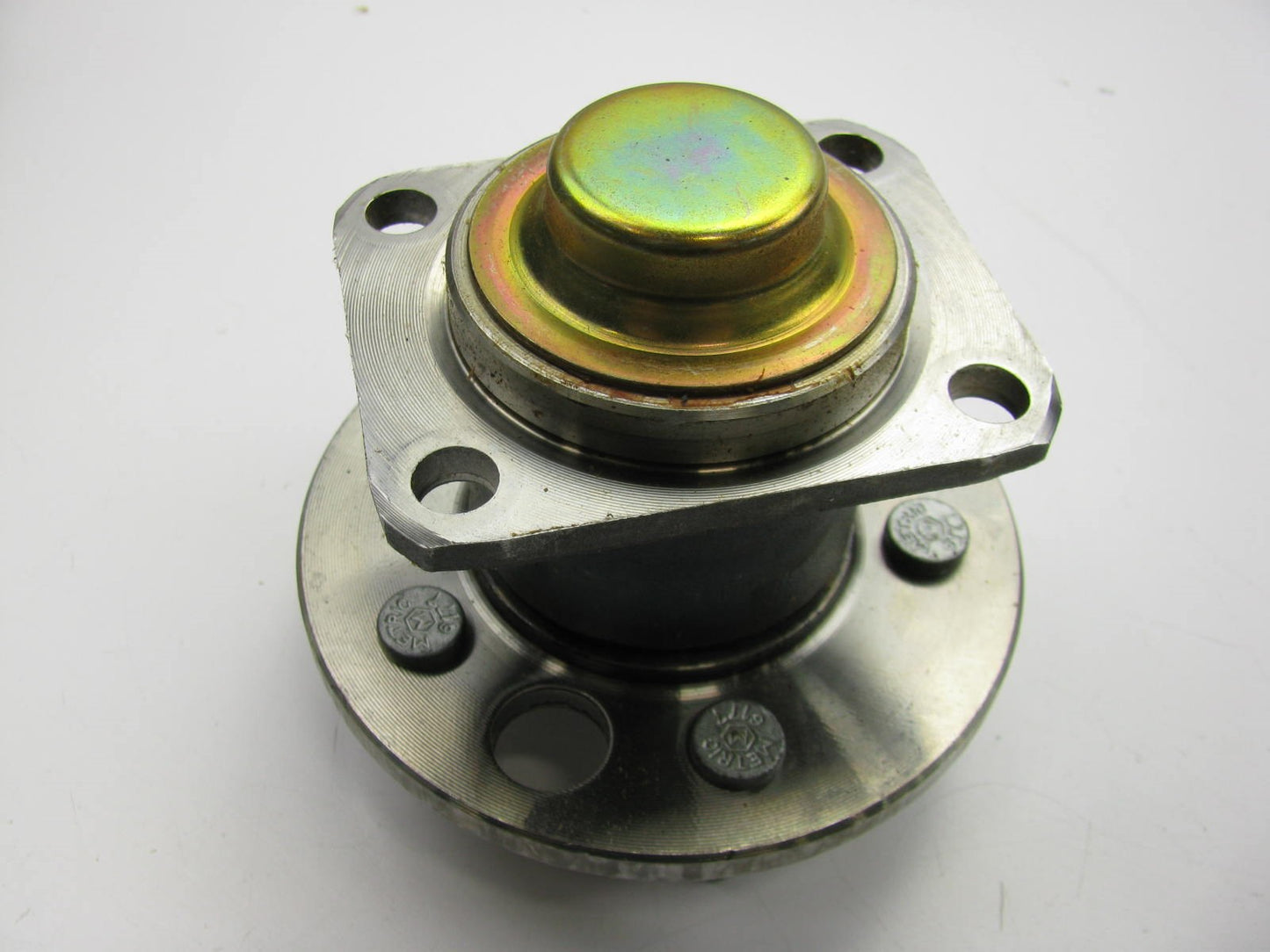 Sealed Power 513003 REAR Wheel Bearing And Hub Assembly 1980-1989 GM Motors
