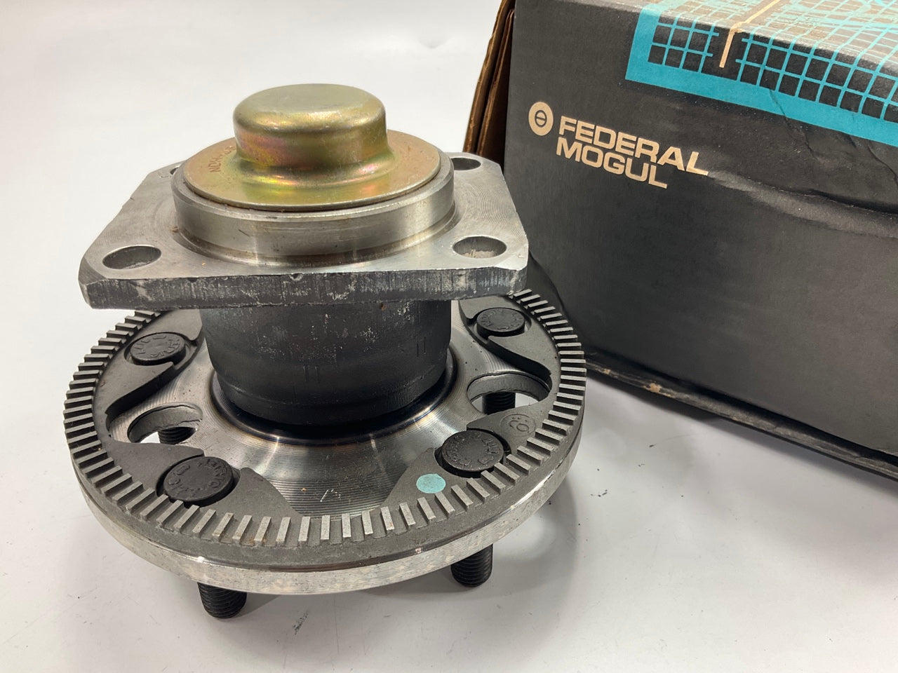 Federal Mogul 513038 REAR Wheel Hub Bearing