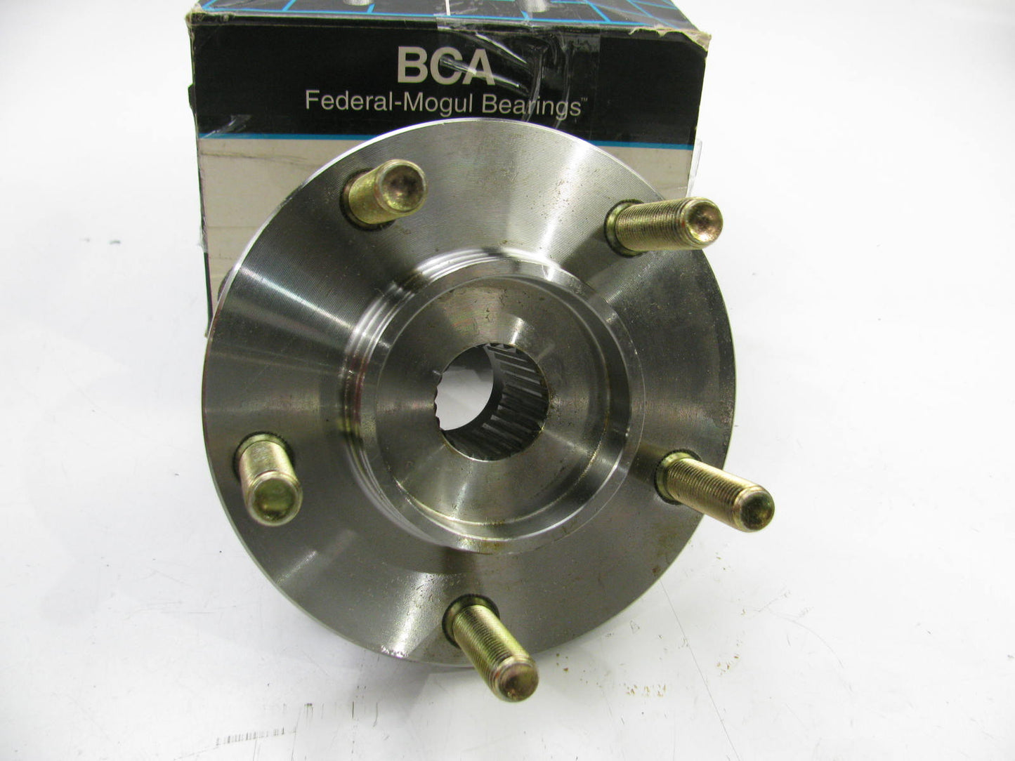 Federal Mogul/bca  513074 Wheel Bearing & Hub Assy. Front