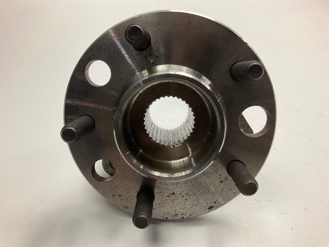 Federal Mogul 513087 Front Wheel Bearing And Hub Assembly