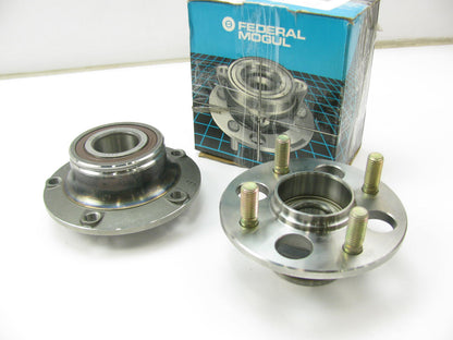 (2) Federal Mogul 513183 Wheel  Bearing And Hub Assembly - Front