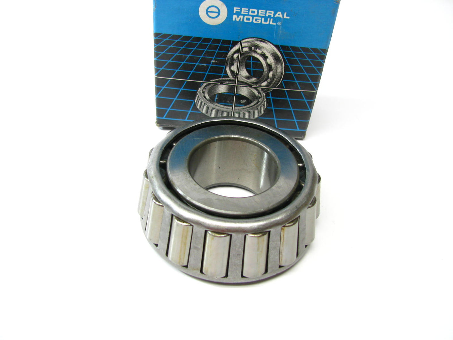 Federal Mogul 526 Tapered Roller Bearing - 1.6250'' ID X 1.42 Wide X 0.14'' Radius