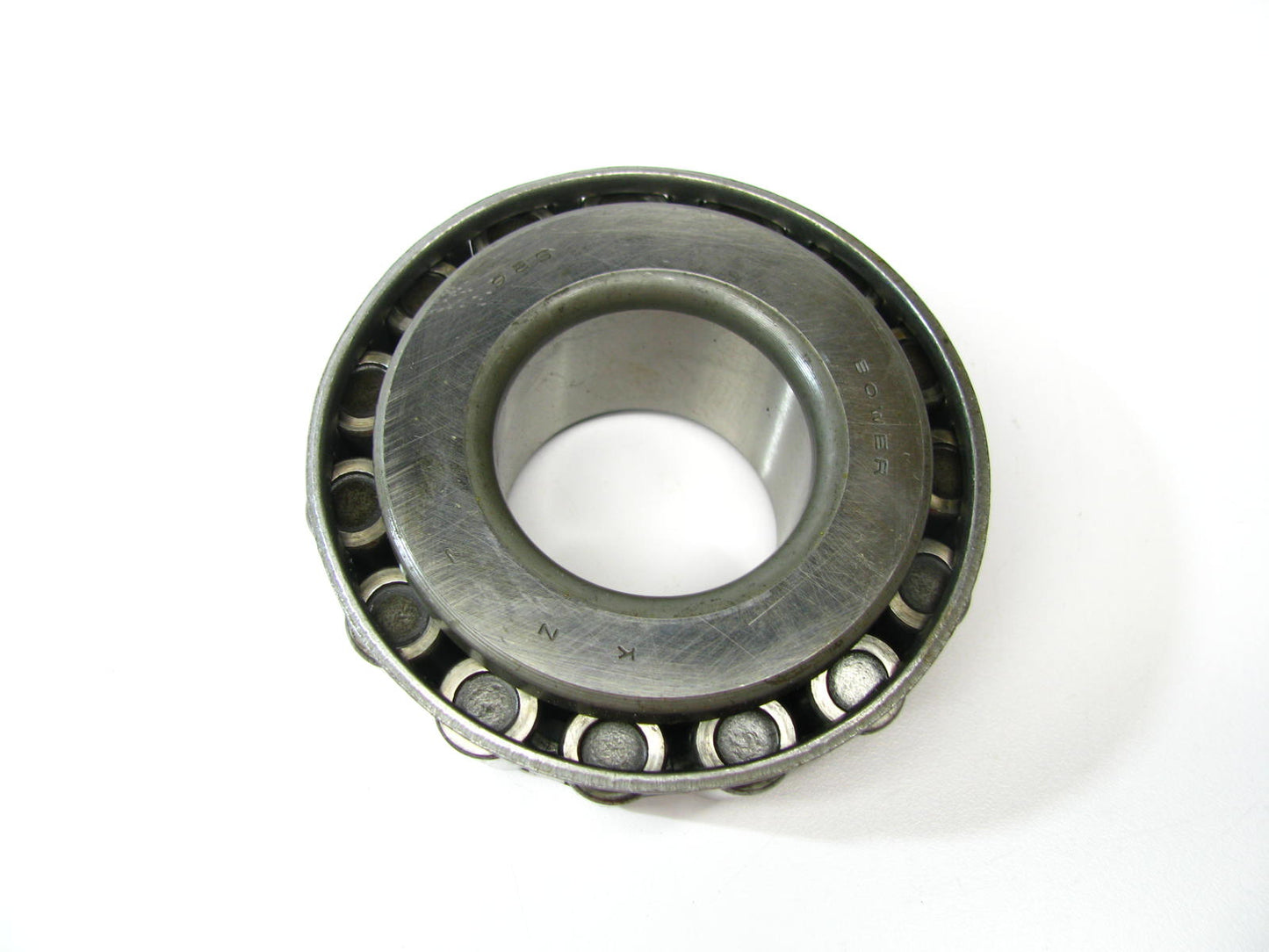 Federal Mogul 526 Tapered Roller Bearing - 1.6250'' ID X 1.42 Wide X 0.14'' Radius