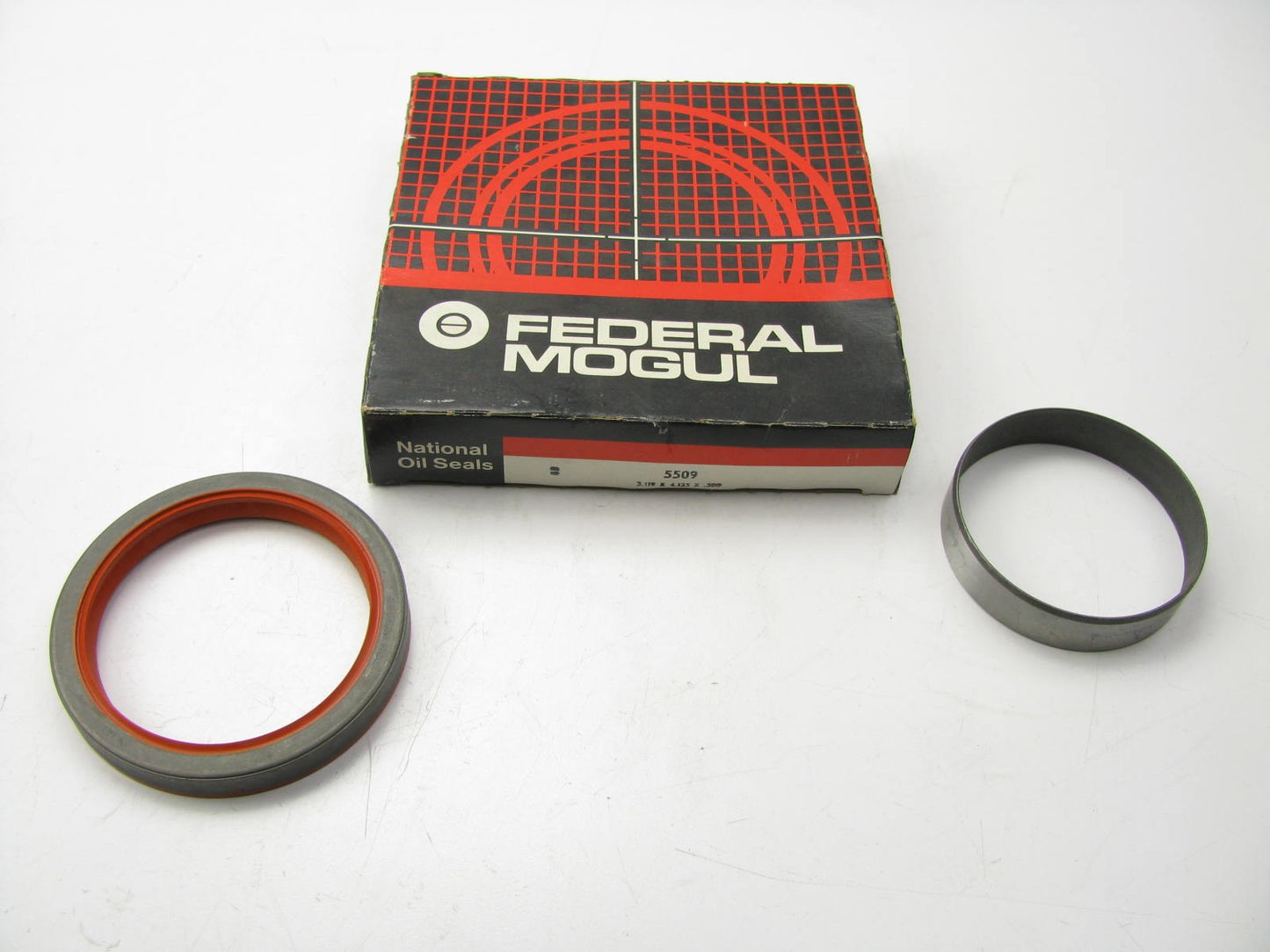 Federal Mogul 5509  Wheel Seal & Wear Ring - 4.125'' OD X 3.119'' ID X 0.500'' Wide