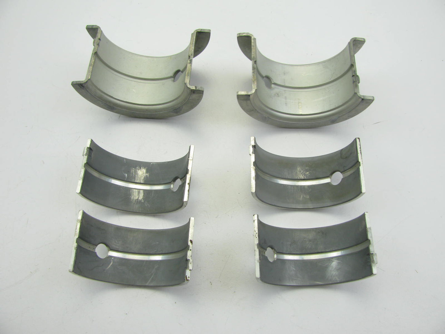 Federal Mogul 577M Engine Main Bearings - Standard For IHC International C152