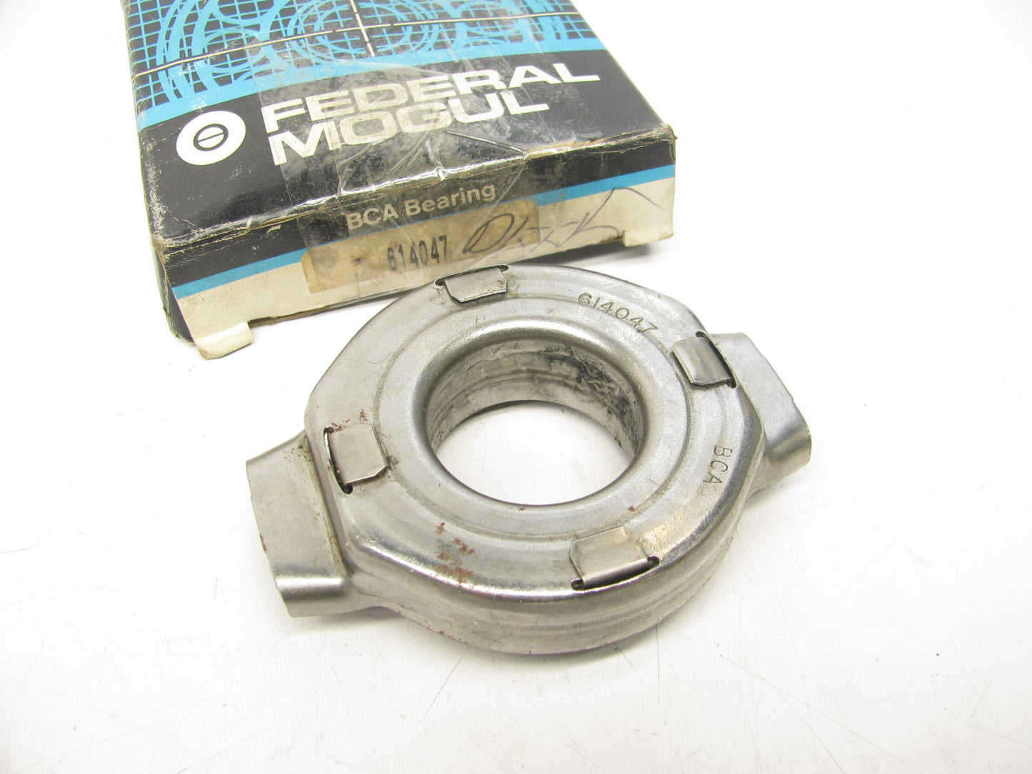 Federal Mogul 614047 Manual Transmission Clutch Release Bearing