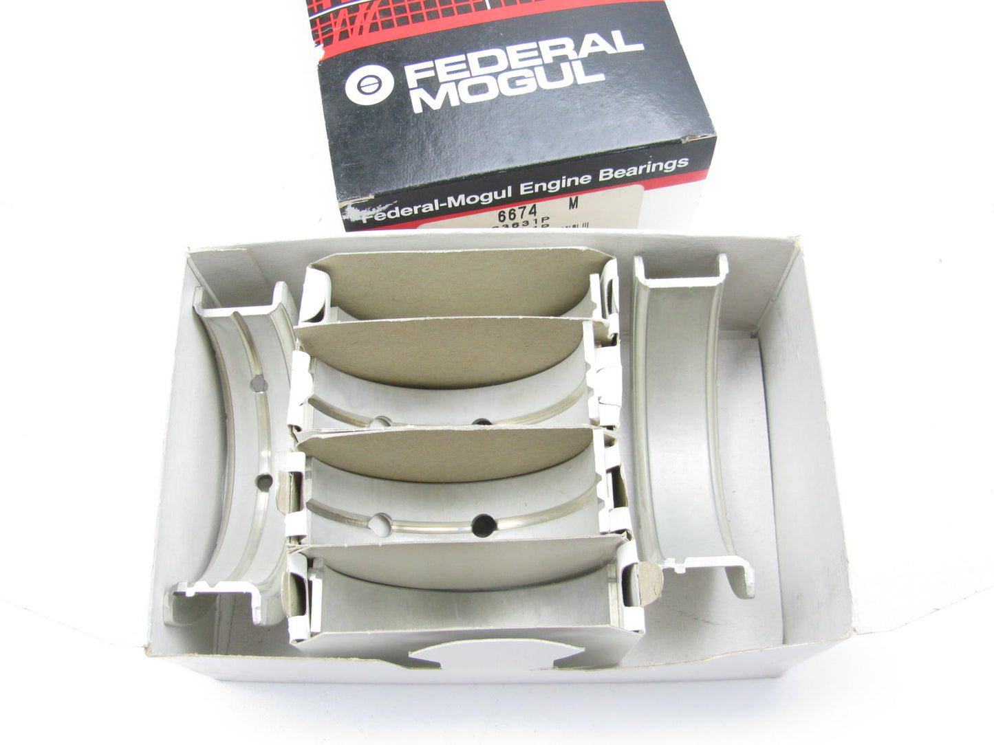 Federal Mogul 6674M Main Bearing Set - Standard Size - 1985-1996 GM 2.8L 3.1L V6