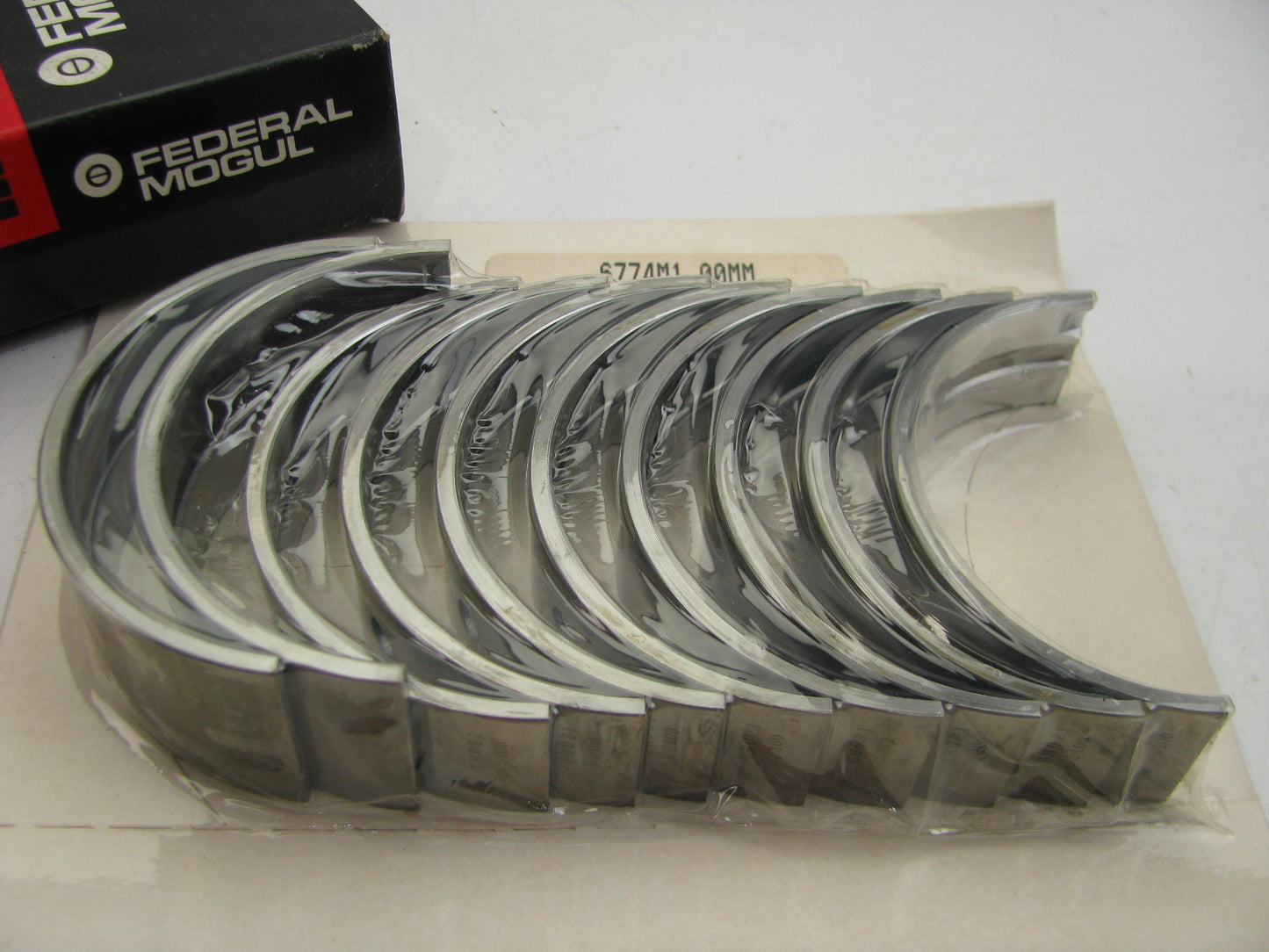 Federal Mogul 6774M-1-00MM Engine Main Bearings 1.00mm Toyota Forklift 2J 5P L4