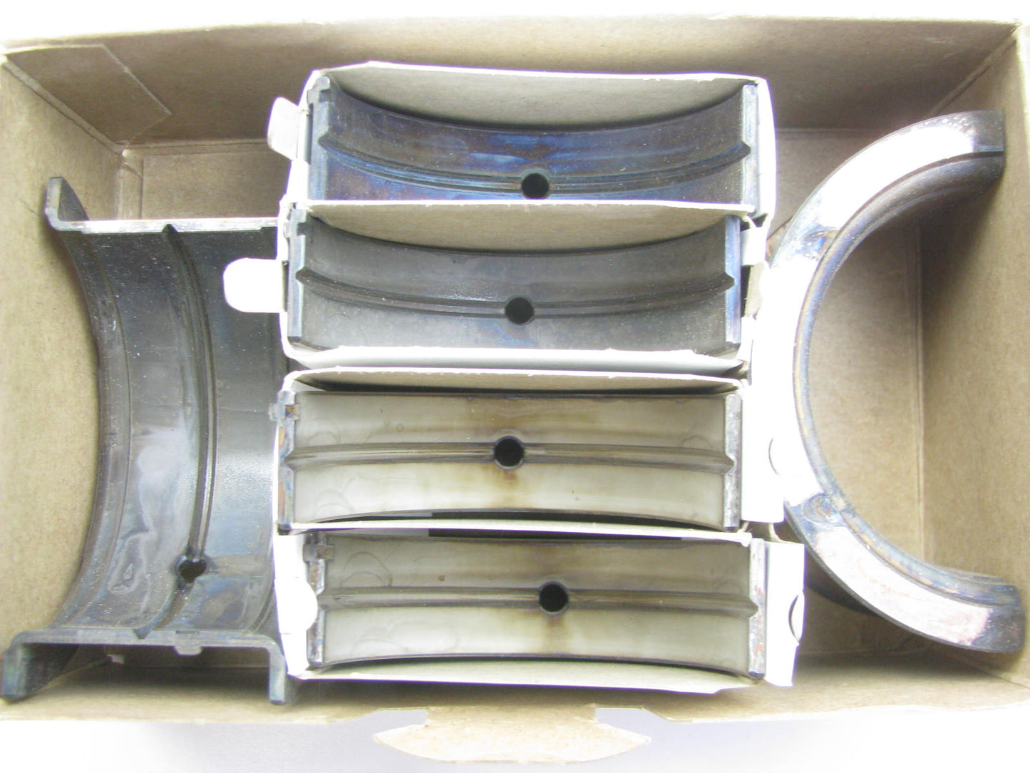 Federal Mogul 7043M Performance Main Bearings - Standard Chevrolet SBC 305 350