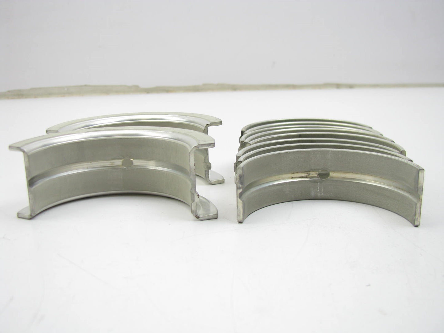 Federal Mogul 7046M Main Bearings .05mm Size - 1982-1993 Cadillac 250 273 300 V8