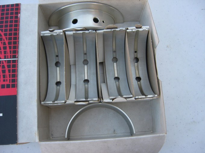 Federal Mogul 7251M Main Bearings - Standard Cummins 3.9L 4B 4BT 4BTA Diesel