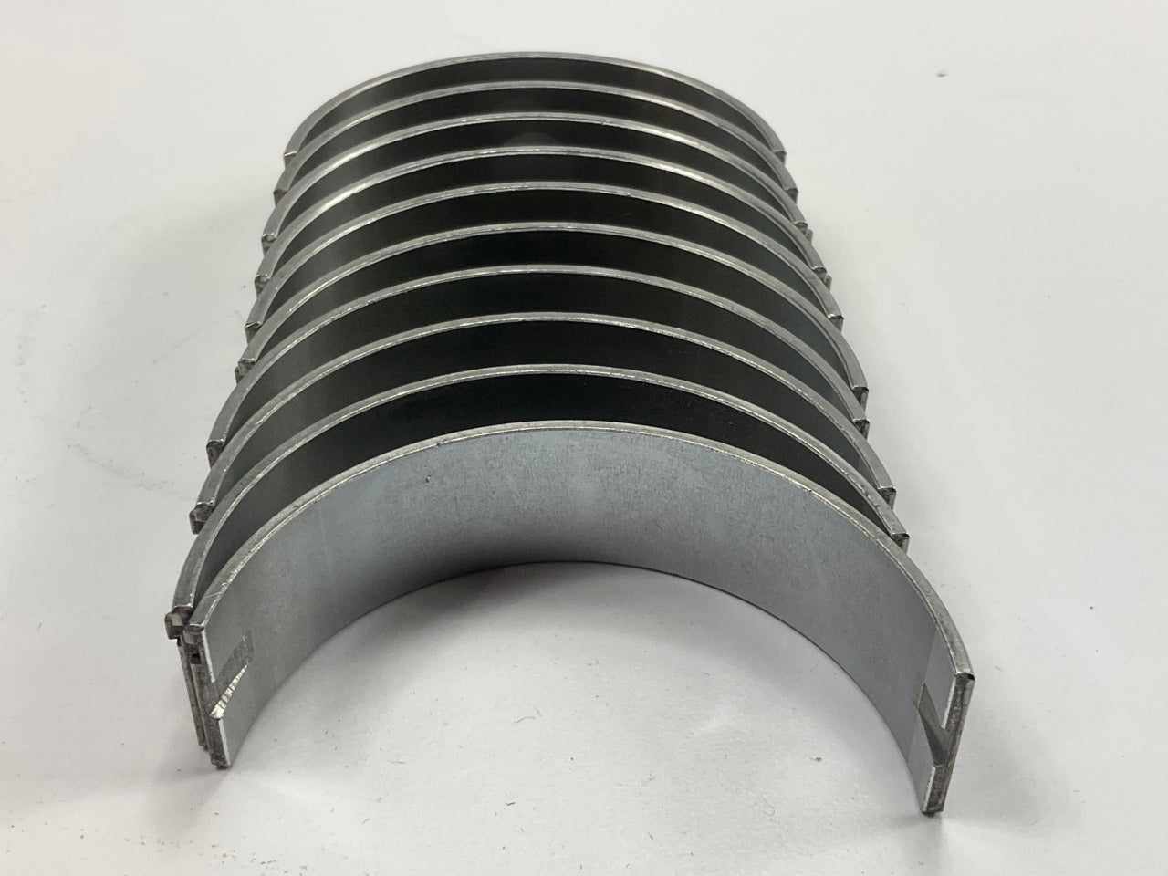 Federal Mogul 7306M Engine Main Bearings - Standard 1993-2002 Volvo 2.3L 2.4L-L5