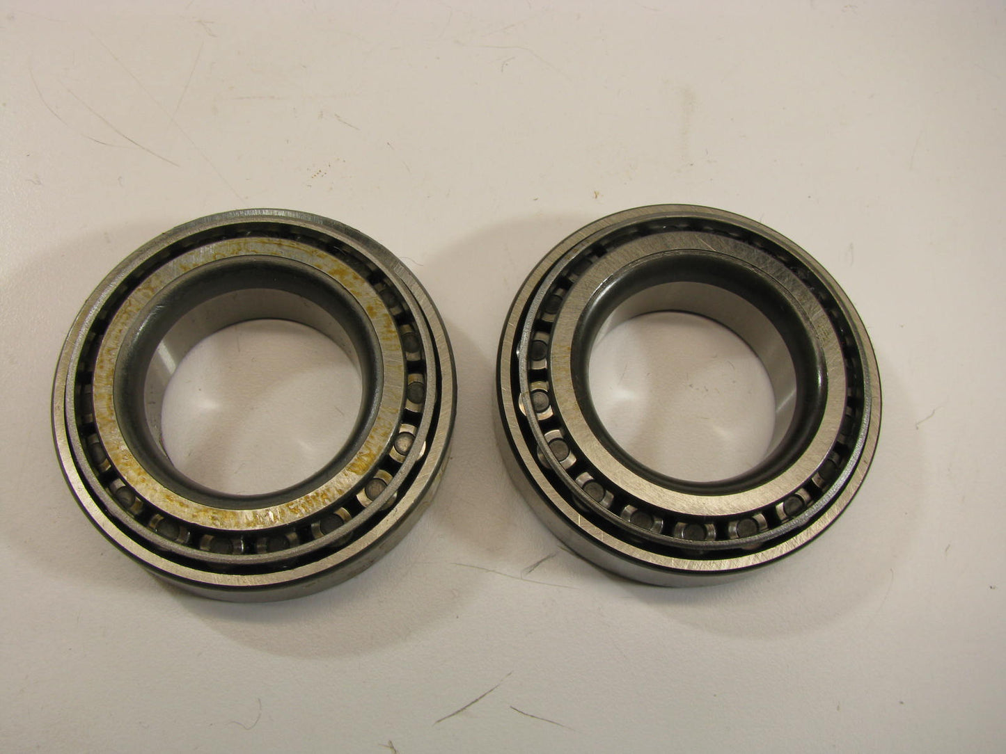 (2) Federal Mogul A-5 Wheel Bearing And Race Set