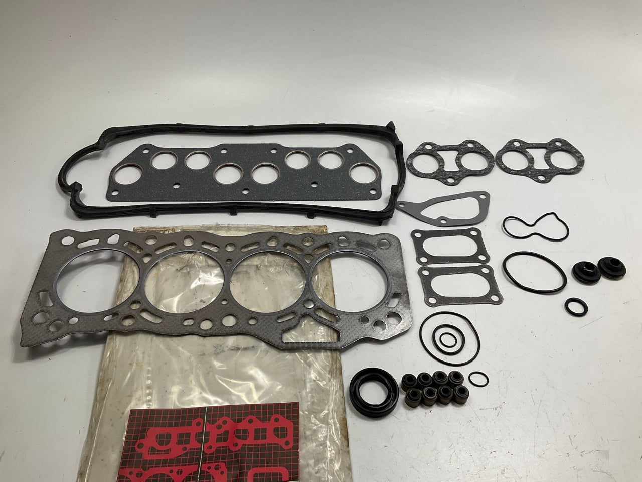 Federal Mogul FHS60366 Cylinder Head Gasket Set - 1979 Honda Accord, Prelude 1.8