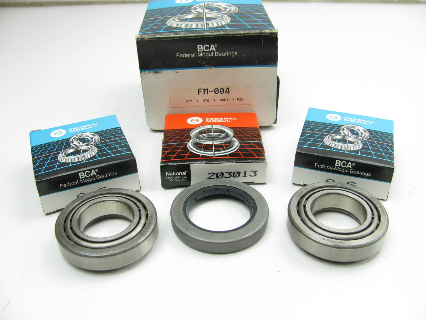Federal Mogul FM-004 Wheel Bearing & Seal Kit - 1.250'' Diameter