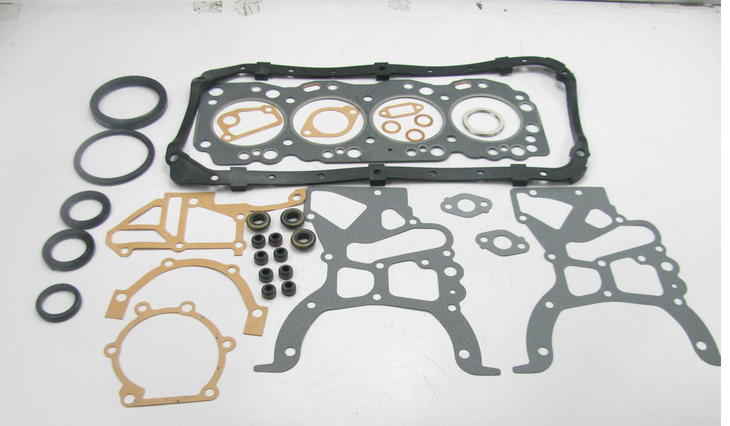 Engine Rebuild Overhaul Gasket Head Set 04111-54035 For Toyota 2.2L DIESEL 2L