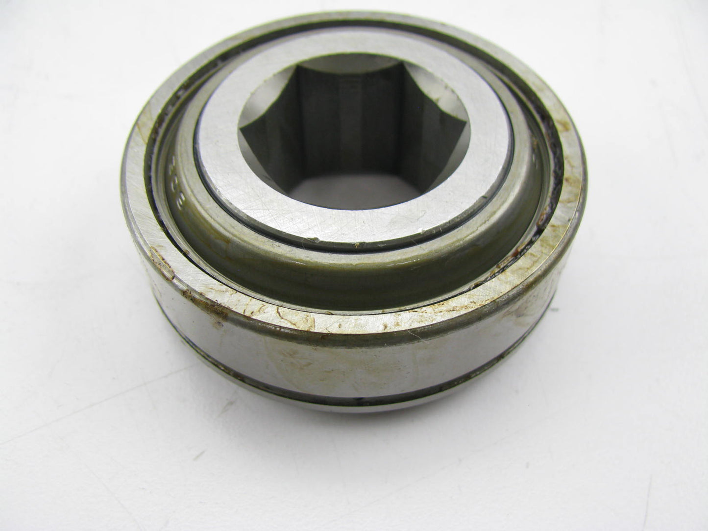 Federal Mogul HPC100-TR Hex Bore Bearing - 2.4409'' OD X 1.001'' ID X 0.9449'' W