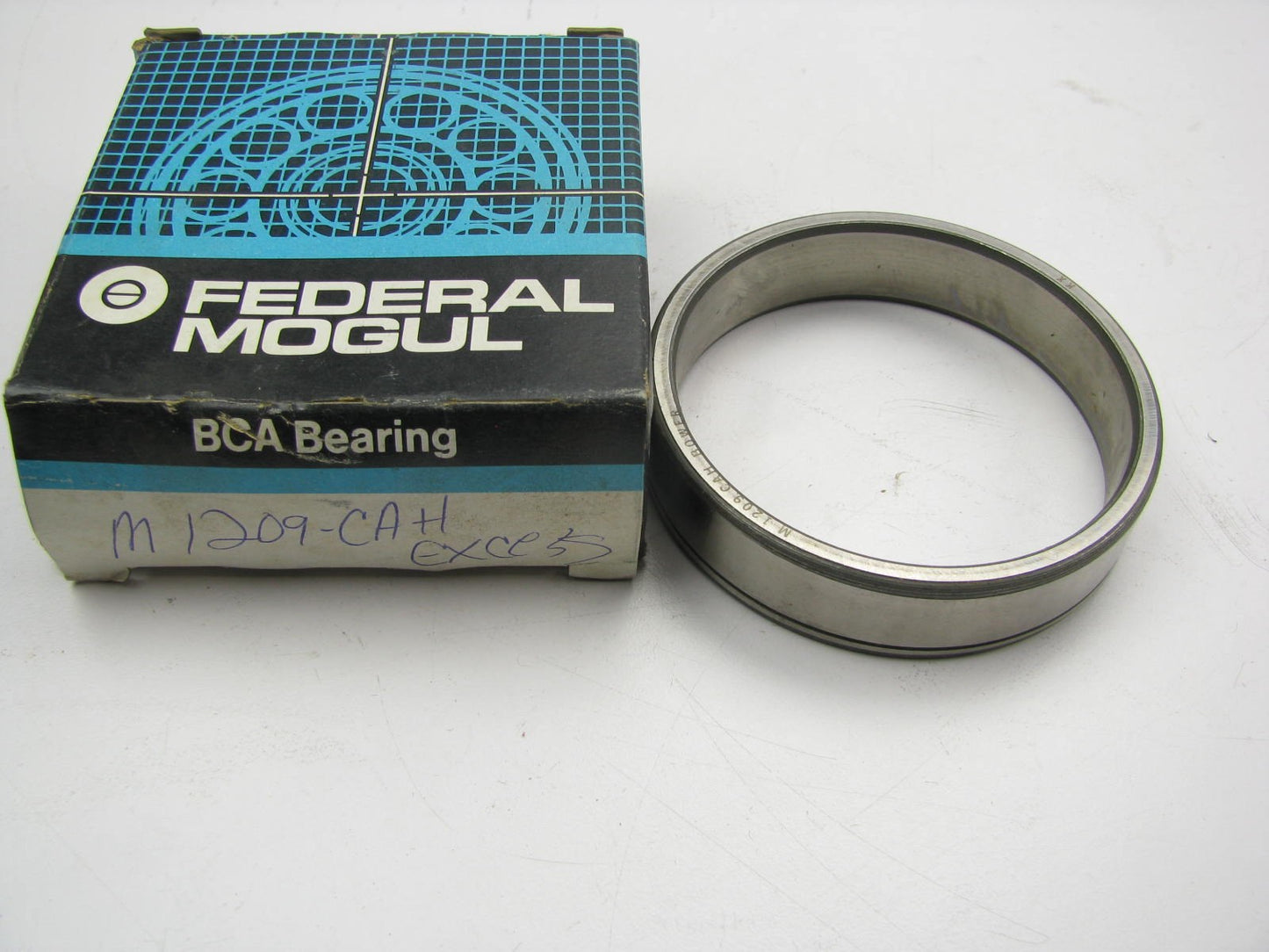 Federal Mogul M1209-CAH Cylindrical Outer Race W/ Dowel Hole 85.039mm OD X 19mm