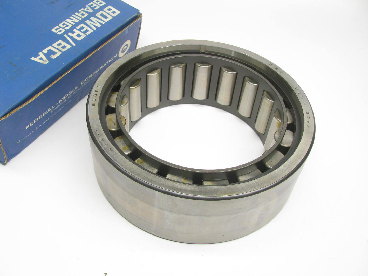 Federal Mogul M5226-EL Roller Bearing 6.1056'' ID X 9.0551'' OD X 3.125'' Wide