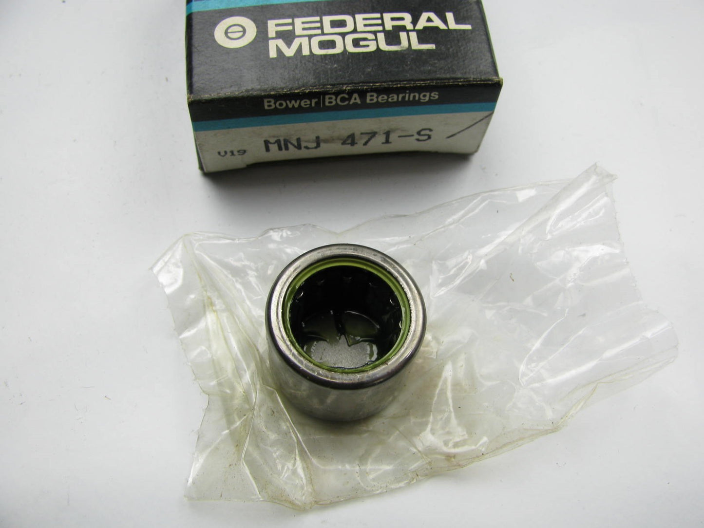 Alternator Drive End Bearing FEDERAL MOGUL MNJ471S