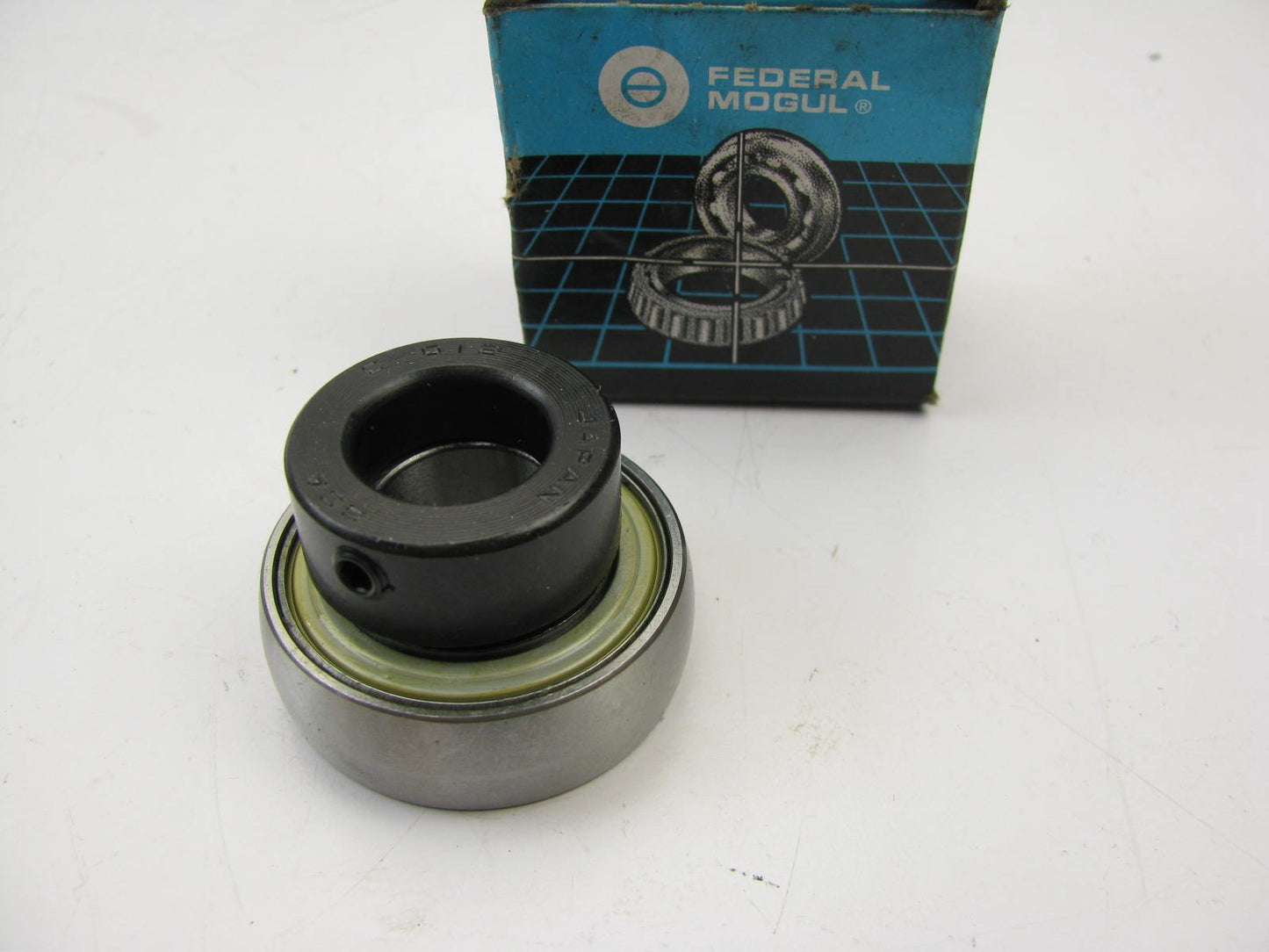 Federal Mogul NPS-012-RPC Adapter Bearing - 1.8504'' OD X 0.75'' ID X 1.2205''