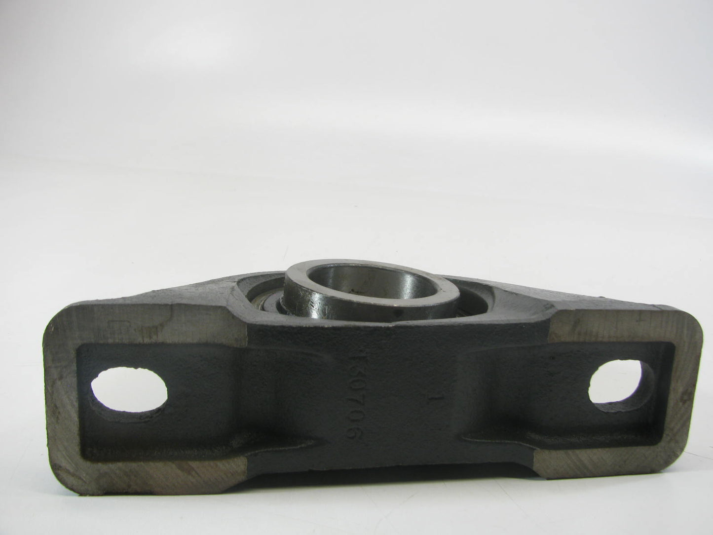 Federal Mogul PWG-1-1316-R Mounted Bearing Unit 1-13/16'' Bore 2.1875'' Centers