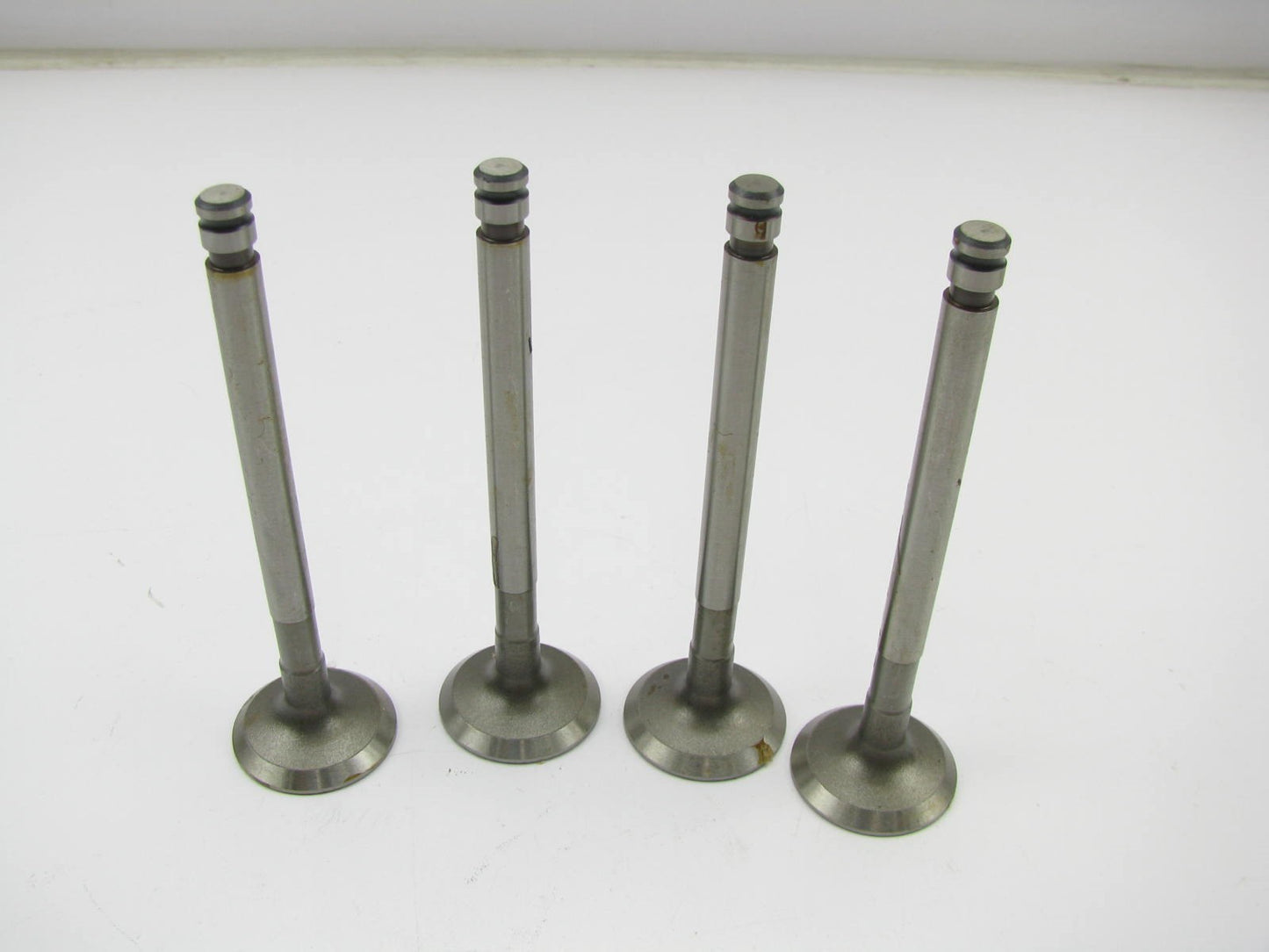 (4) Federal Mogul VX13741 Engine Exhaust Valves - 1967-1970 Toyota 1.9L 3R 5R
