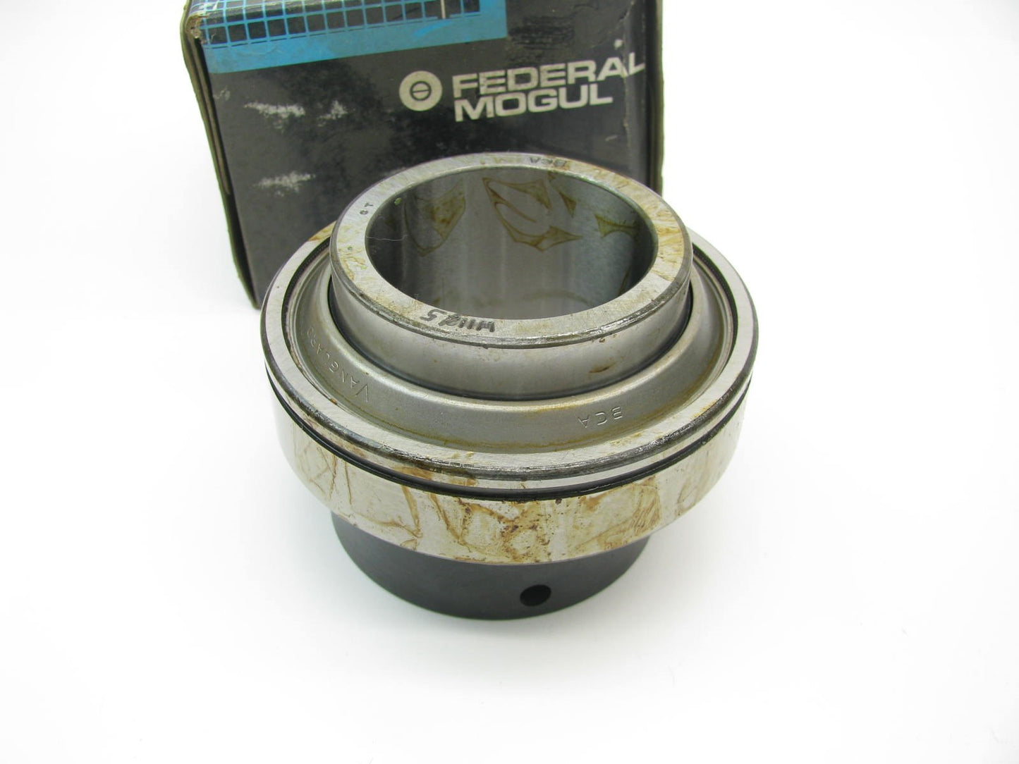 Federal Mogul WPC115-TRC Ball Bearing - 3.5433'' OD X 1.9375'' ID X 2.4688'' Wide