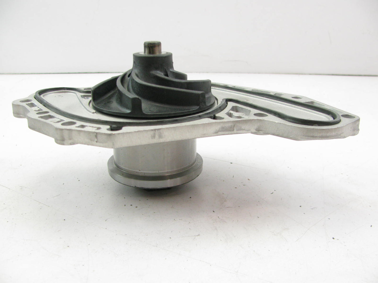 Federated 120-7170 Engine Water Pump For 2005-2011 Chrysler 3.5L 4.0L-V6