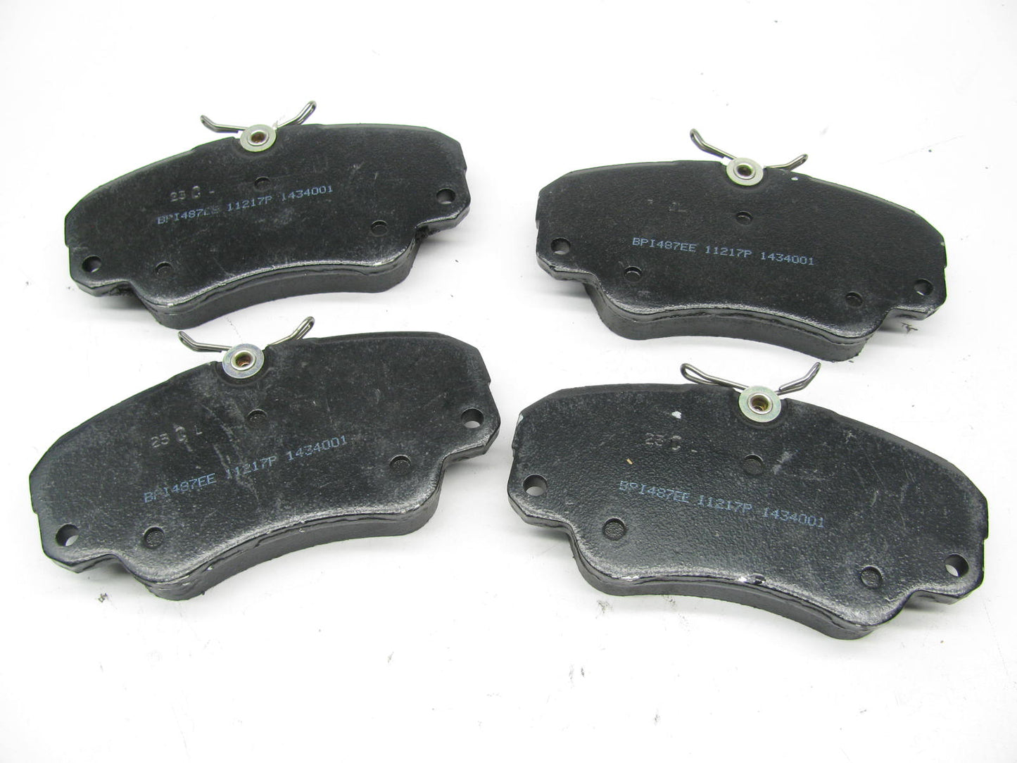 Federated MD720 Front Disc Brake Pads For 1997-2001 Cadillac Catera