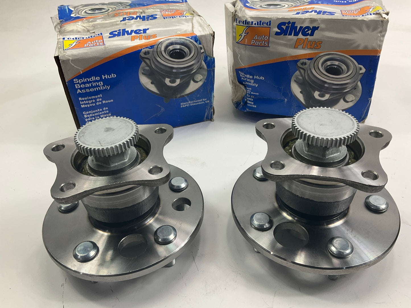 (2) Federated SB512009 Rear Wheel Hub Bearings