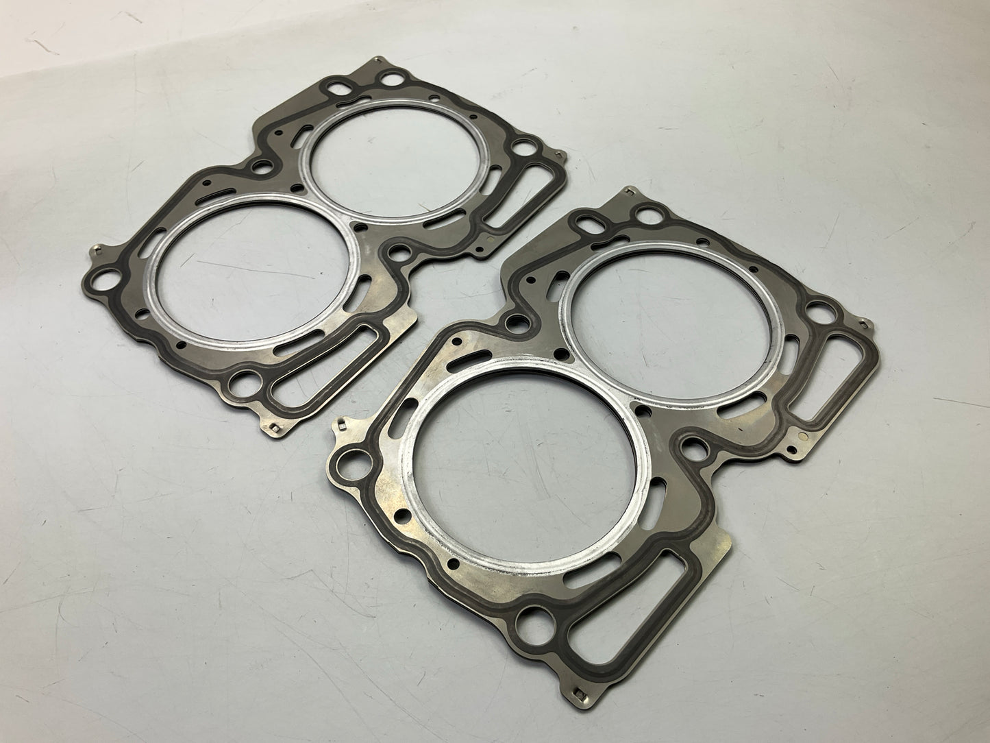(2) Fel-pro 26167PT Cylinder Head Gasket Set For 96-99 Subaru 2.5L H4 - Set Of 2