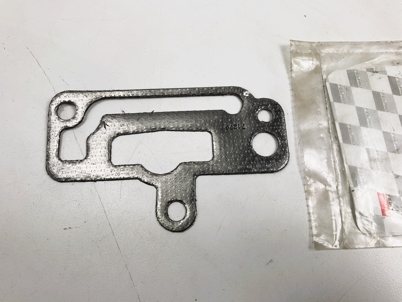 Fel-pro 71270 EGR Valve Gasket For 1999-2005 GM Suzuki 2.0L 2.2L-L4