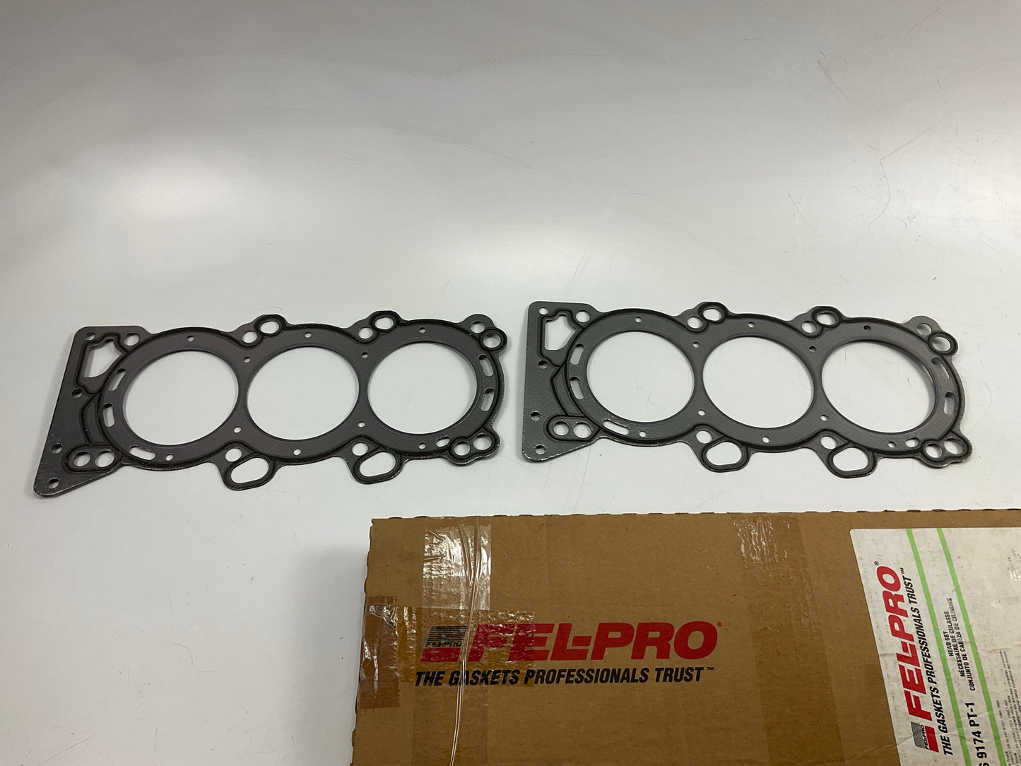 (2) Fel-Pro 9174PT Cylinder Head Gasket For 1992-1997 Honda Isuzu 3.5L