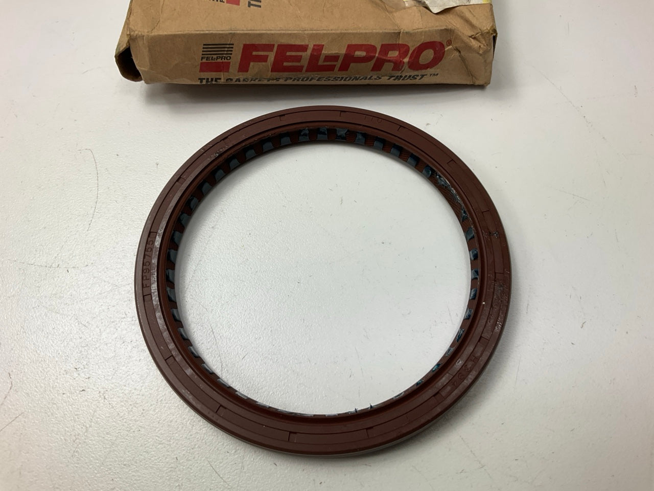 Fel-Pro BS40669 REAR Main Bearing Seal 1993-96 Cadillac 4.0L 4.6L V8 DOHC