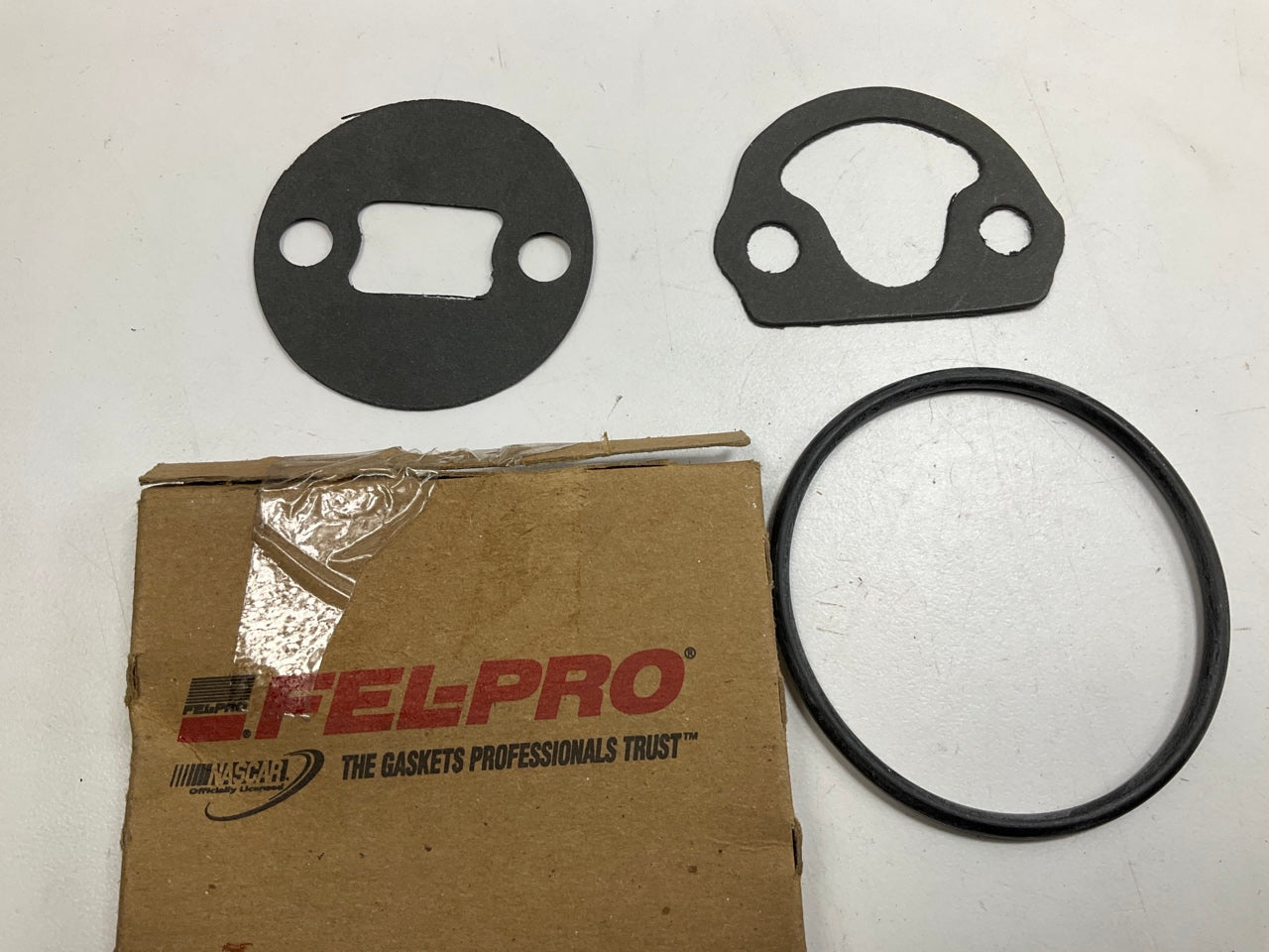 Fel-Pro ES70016 Engine Oil Cooler Gasket Set 1985-13 Chevrolet GMC 262 4.3L V6